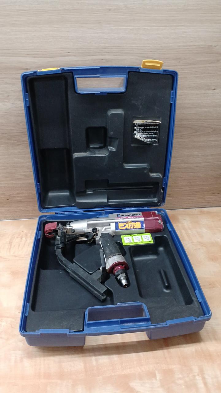 兼松 常圧ロールビス打ち機 VZ-41 兼松 常圧ロールビス打ち機 VZ-41の通販 by リッチ's shop｜ラクマ