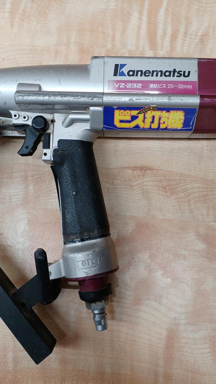 兼松 常圧ロールビス打ち機 VZ-41 兼松 常圧ロールビス打ち機 VZ-41