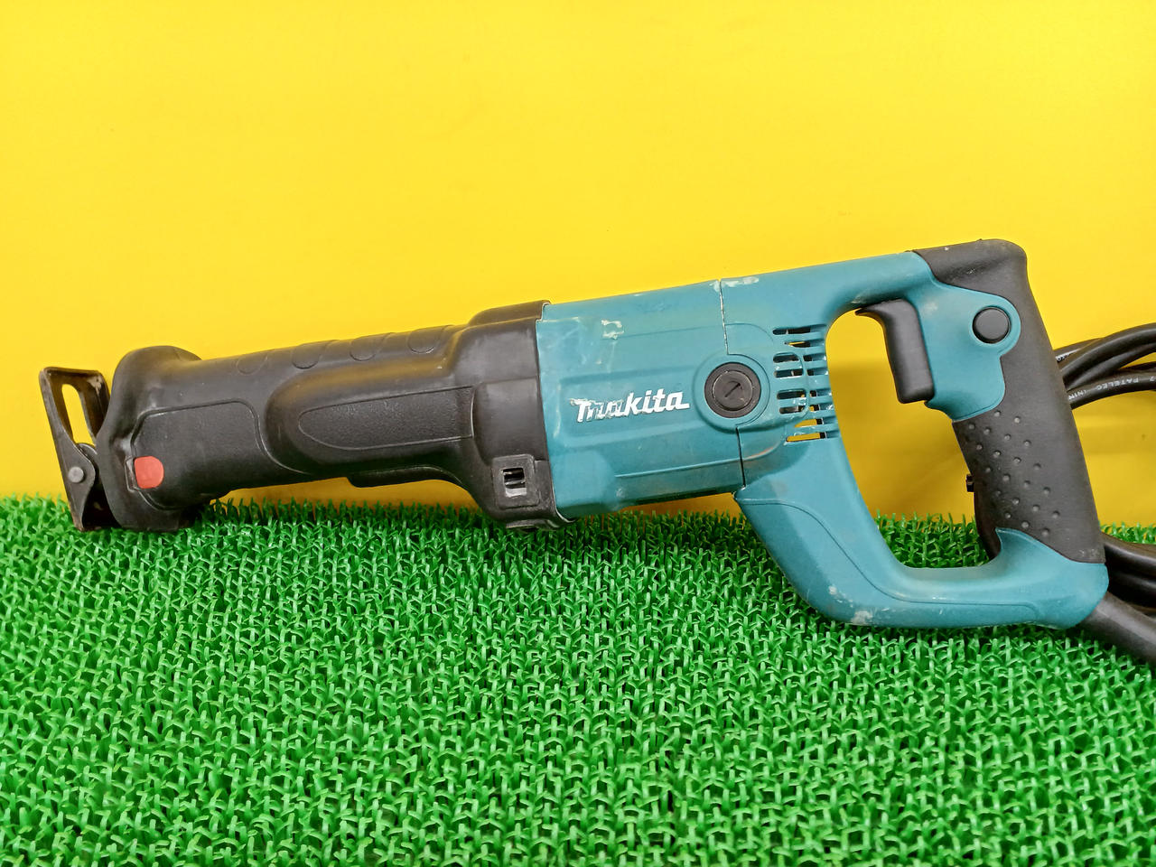 C3654☆美品 makita マキタ レシプロソー JR3050T 生産完了品