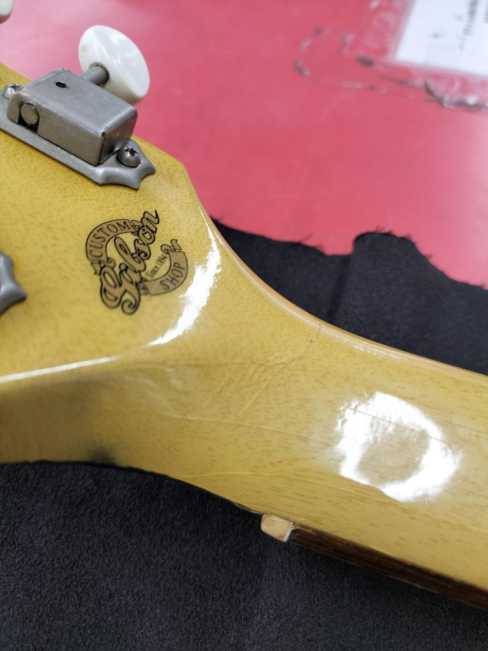 ◎激渋！激珍！ギブソンレスポールそっくりミニエレキギター・高級ソフトケース付き！ ◎激渋！激珍！ギブソンレスポールそっくりミニエレキギター