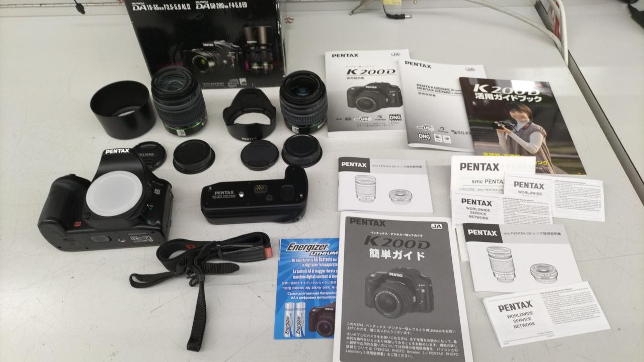 PENTAX - k200d ダブルレンズセット おまけ付き Amazon.co.jp: PENTAX デジタル一眼レフカメラ K200D ダブル
