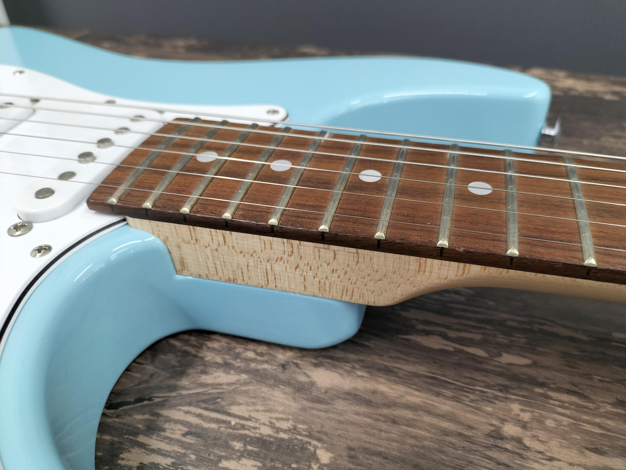 Greco / Stratocaster 中古ギター グレコ(GRECO)|エレキギター|HARDOFFオフモール（オフモ