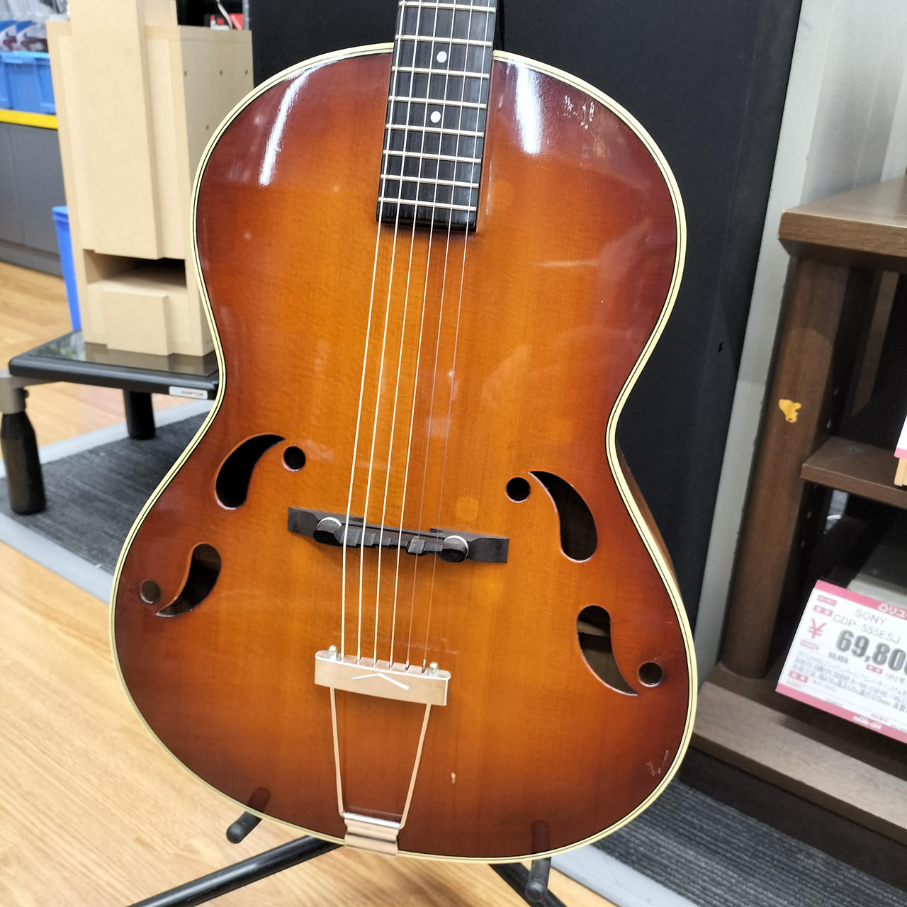 K.Yairi RP-1エレアコ　ピックギター K YAIRI RP-1 2000年製造、味わいのあるヤイリの小ぶりなピックギター