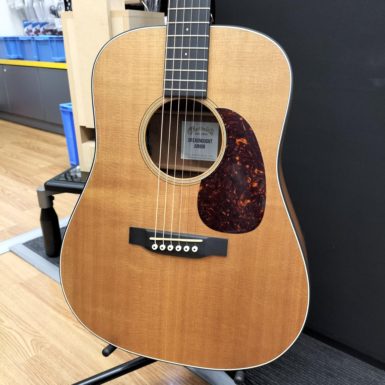 Martin DXM DREADNOUGHTアコギ（訳あり）ハードケース付 Martin DXM DREADNOUGHTアコギ（訳あり）ハードケース付 Martin