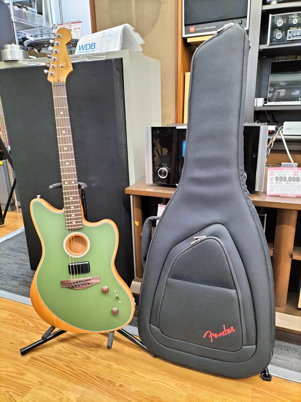 Fender エレアコ Amazon.co.jp: Fender フェンダー エレアコギター Newporter Player