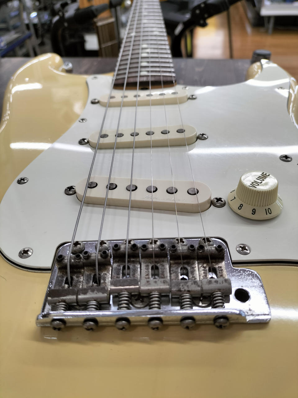 Fender Japan STT-40 EMG mod エレキギター Yahoo!オークション - ☆「Fender Japan STT-40 OWH/スタンダード・ス