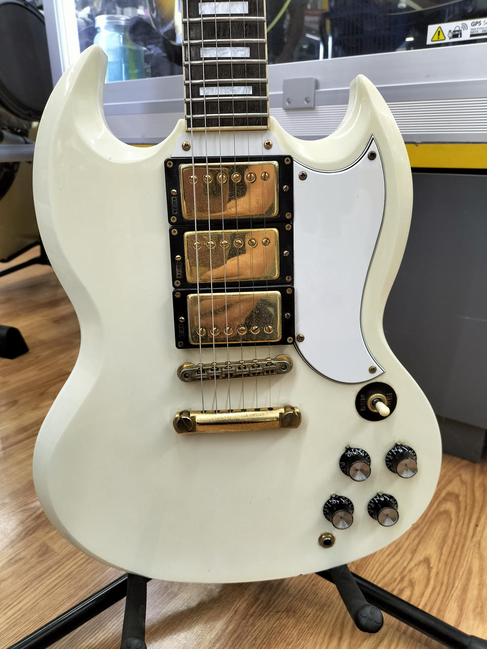 Burny SG 【値引き不可?】 バーニー(BURNY)|エレキギター|【ハードオフ公式通販】オフモール