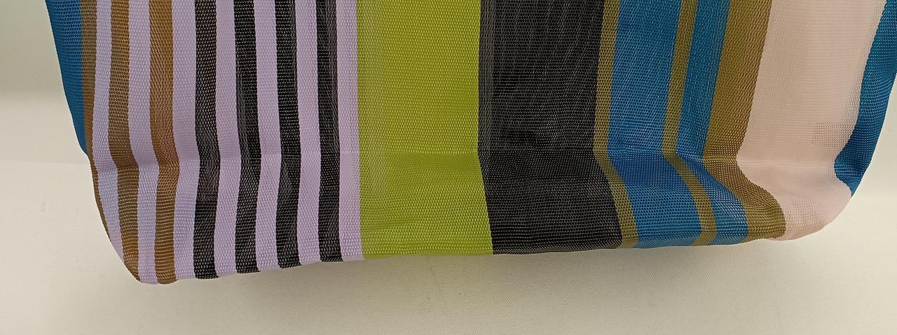 折り畳まれていた線があります。