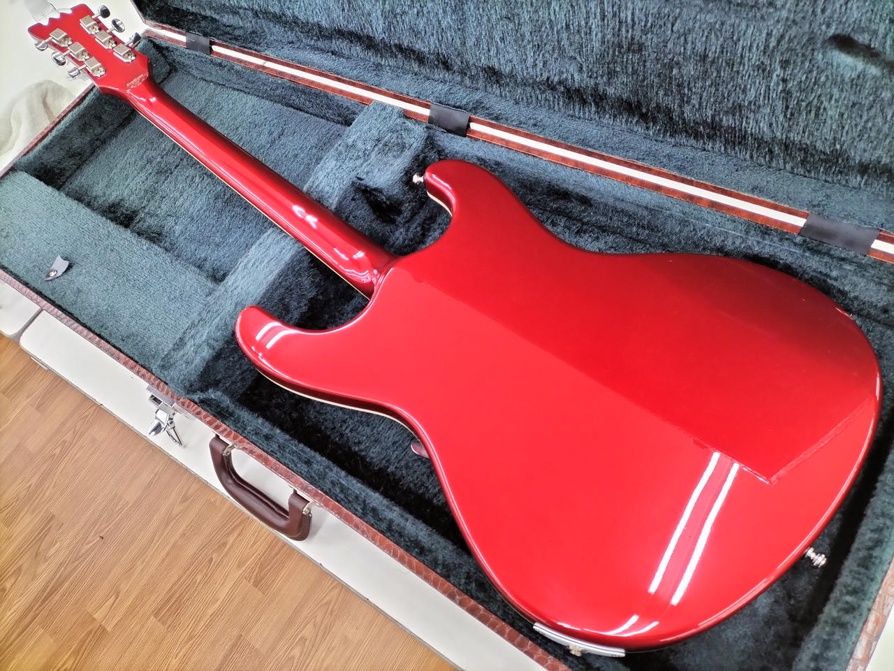 ptarmigan Mosriteシェイプ 黒雲製 モズライト(MOSRITE)|Mosrite 黒雲/日本製|HARDOFFオフモール
