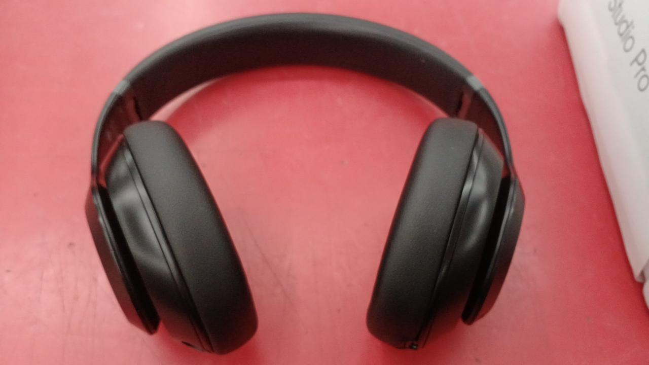 beats ヘッドホン ドルトムント仕様（非売品） beats ヘッドホン ドルトムント仕様（非売品） beats ヘッドホン