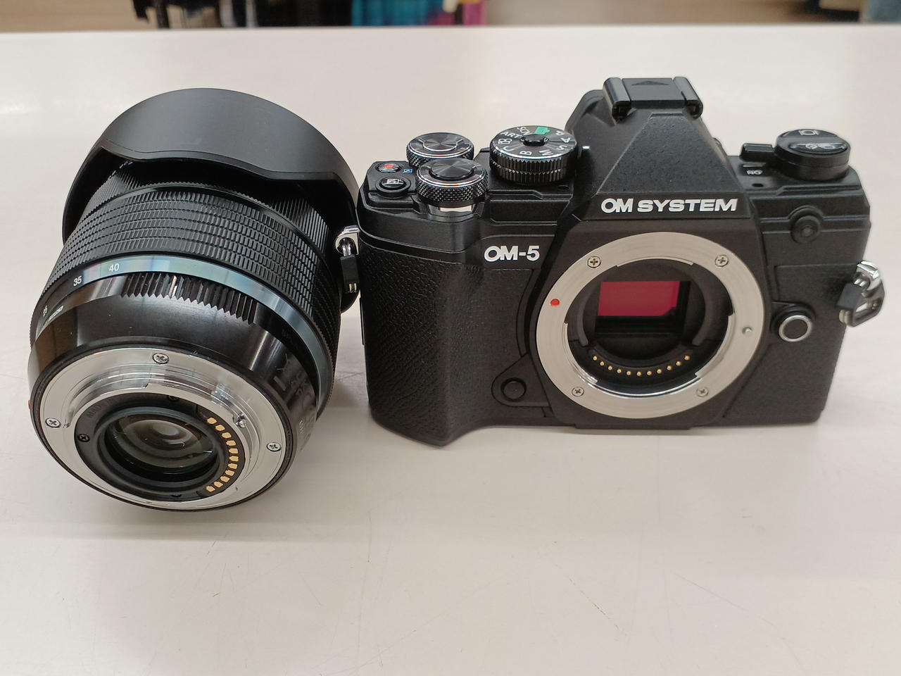 ※こちら側の２点キャップ付いてません