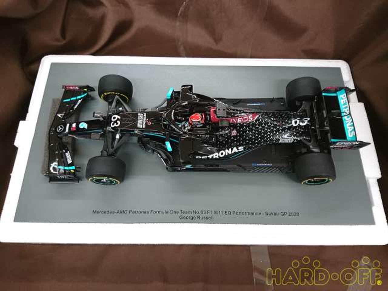 MERCEDES BENZ F1 W11 EQ PERFORMANCE TEAM AMG PETRONAS MOTORSPORT N 63 SAKHIR GP 2020 GEORGE RUSSEL BLACK GREEN  SPARK 18 ミニカー