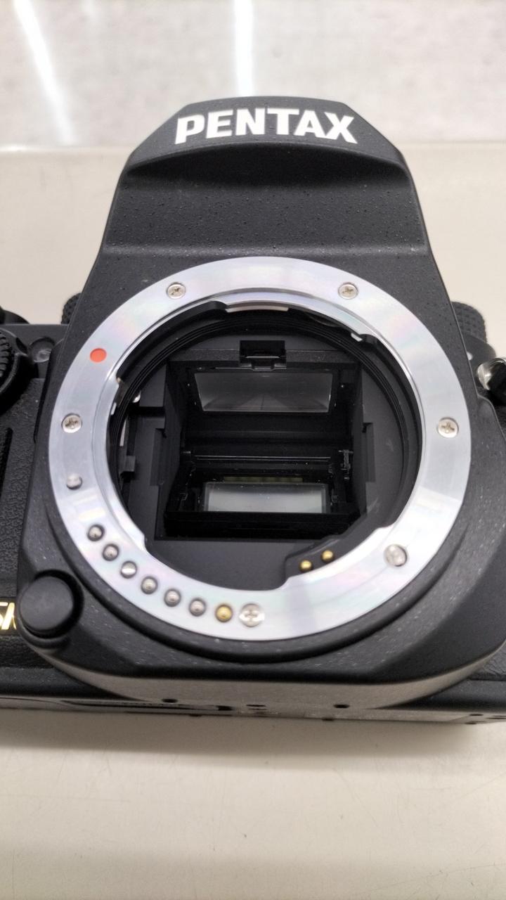 【美品】PENTAX 
HD D FA★70-200mmF2.8ED DC AW Pentax ZX-50 - Down the Road