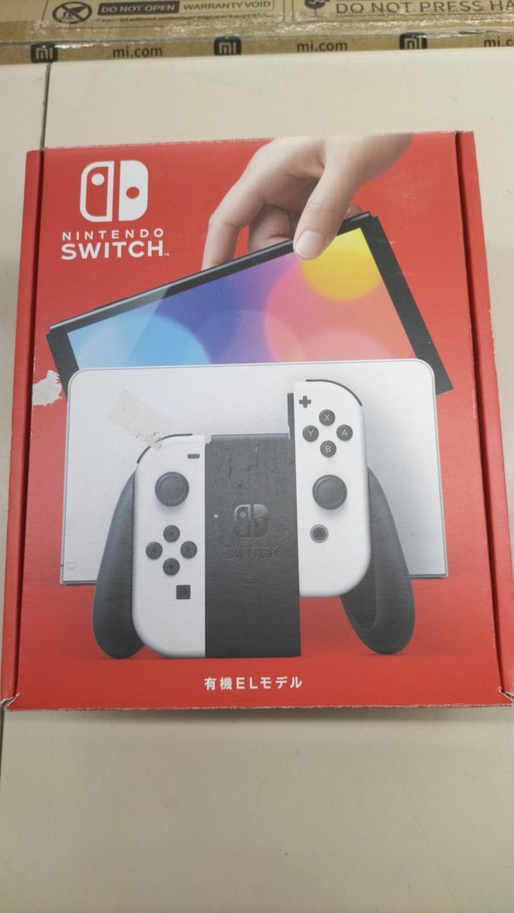 Nintendo Switch 有機ELモデル　オプション多数 Nintendo Switch（有機ELモデル）が本日発売！ 旧Switchと比べて