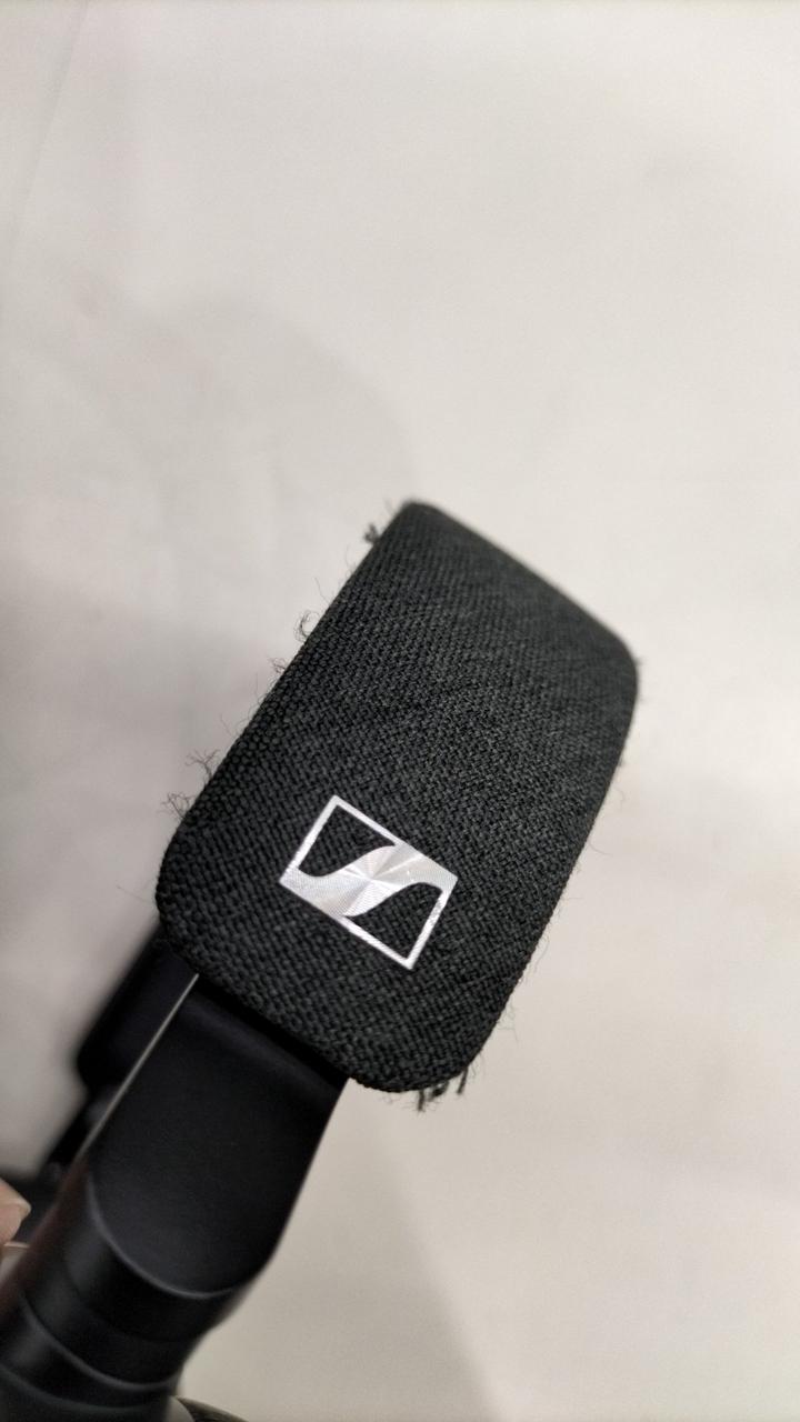 多少毛羽立ちあり