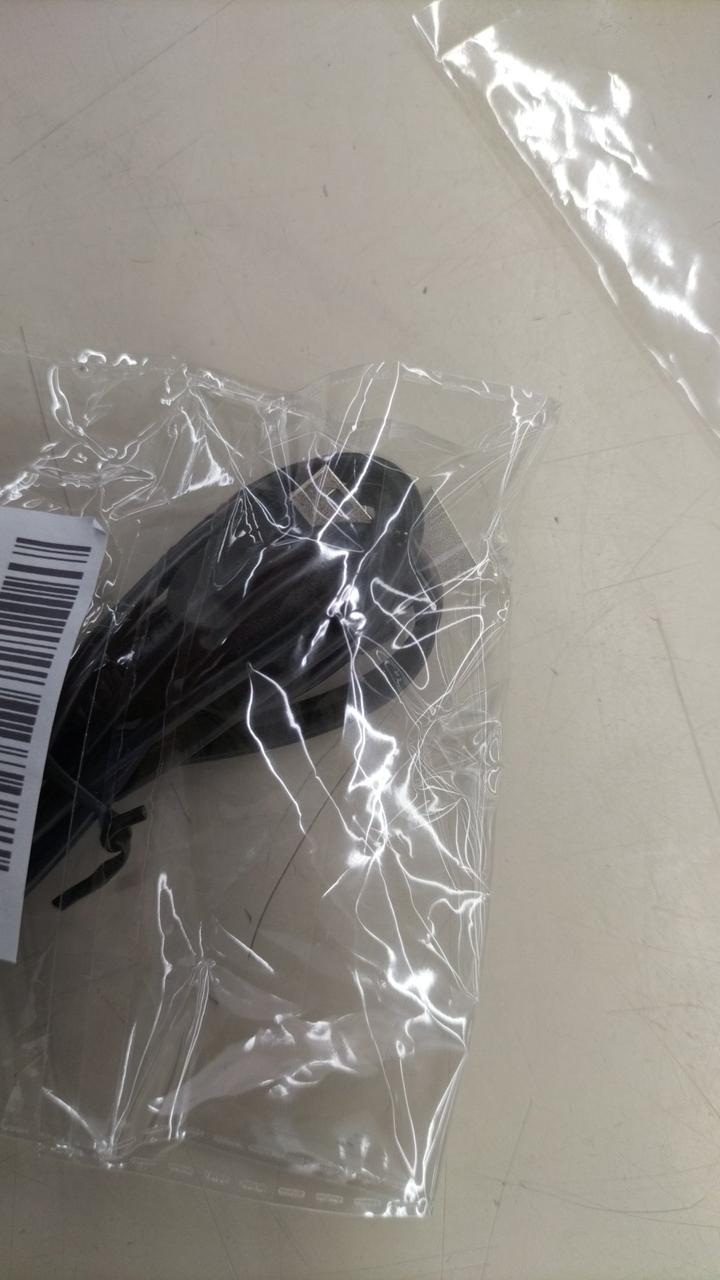 社外製USB充電ケーブル付属