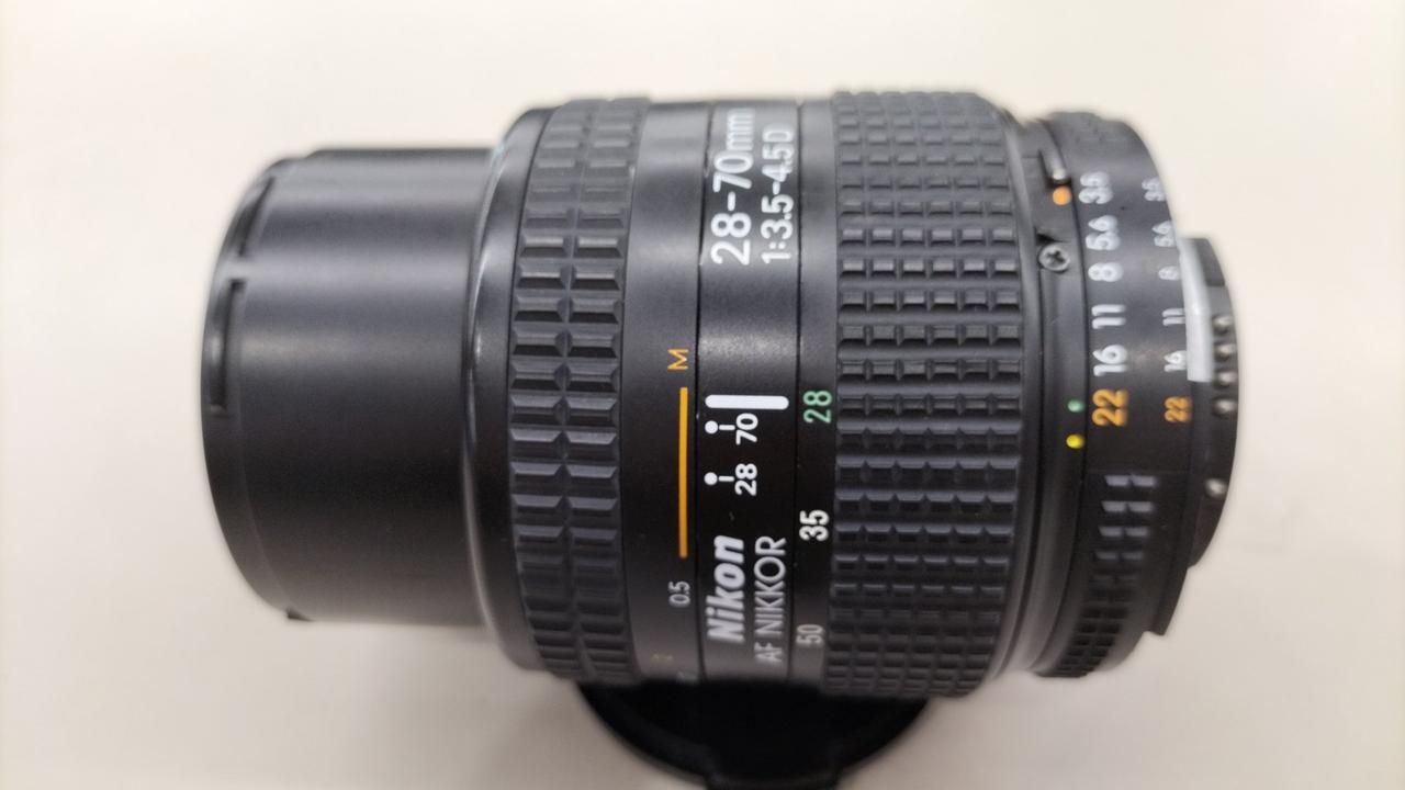 Nikon標準レンズ Amazon.co.jp: Nikon 標準ズームレンズ NIKKOR Z 24-70mm f/4S Z