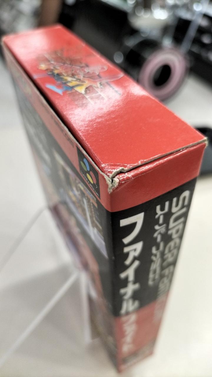 外箱カドにイタミあり