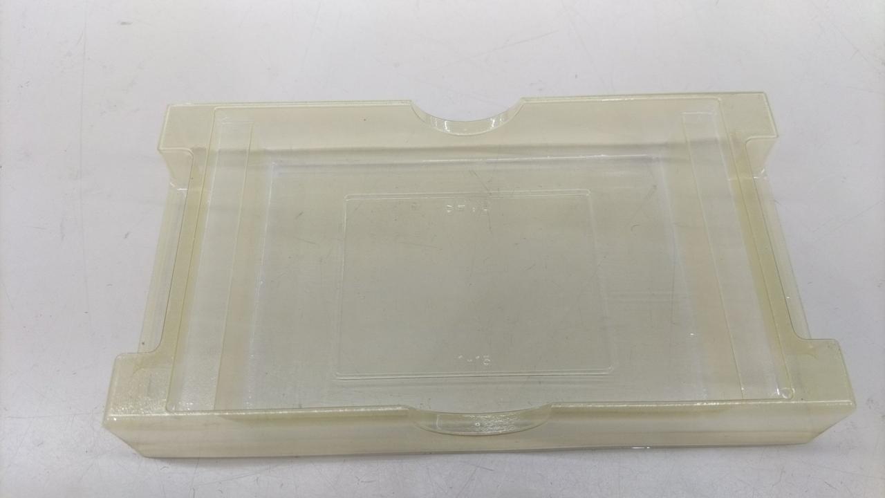 内箱全体的に黄ばみ