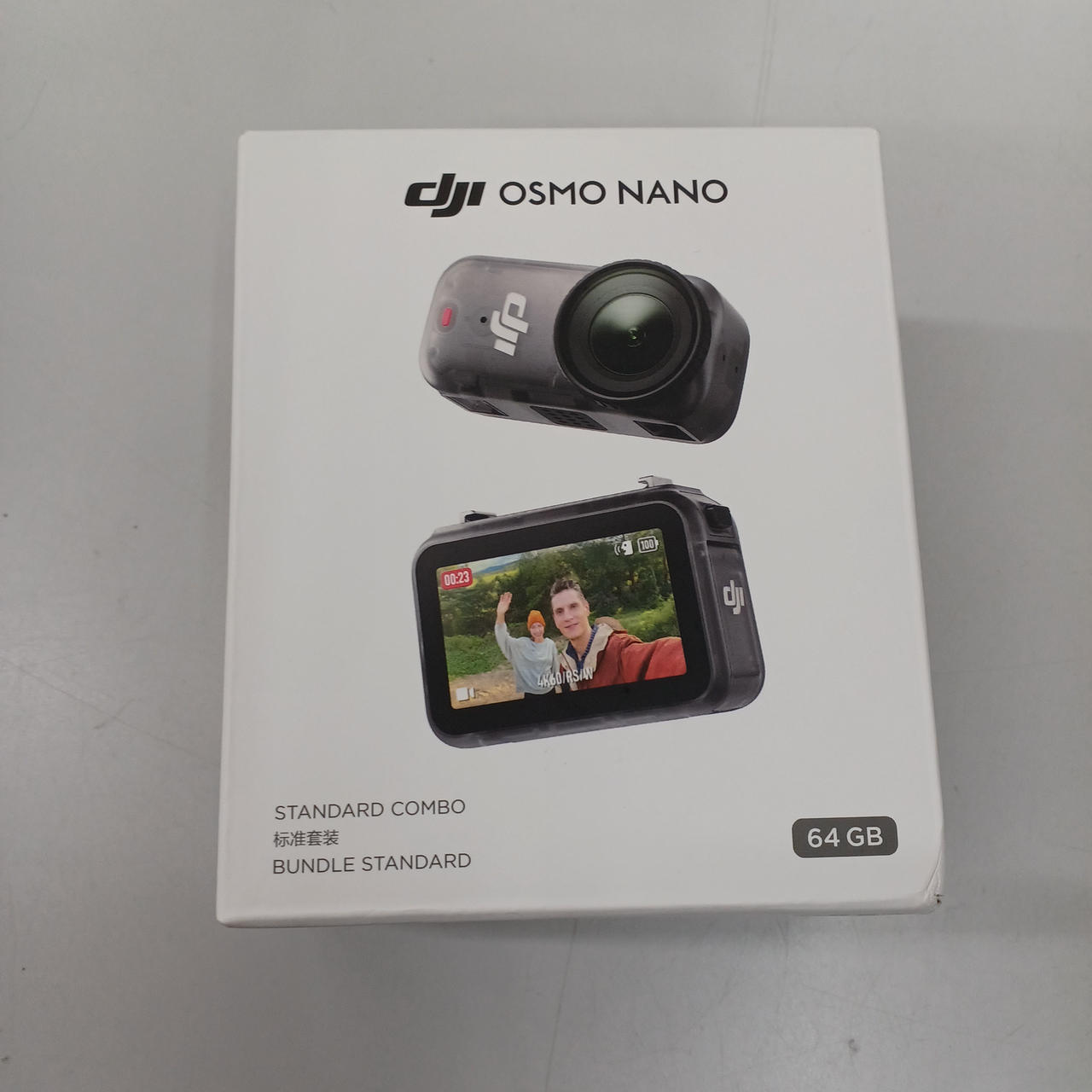 64GBです。