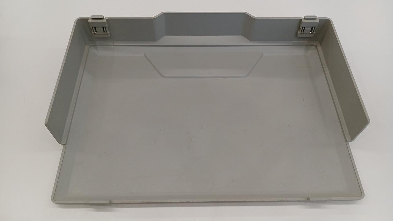 蓋に汚れあります。