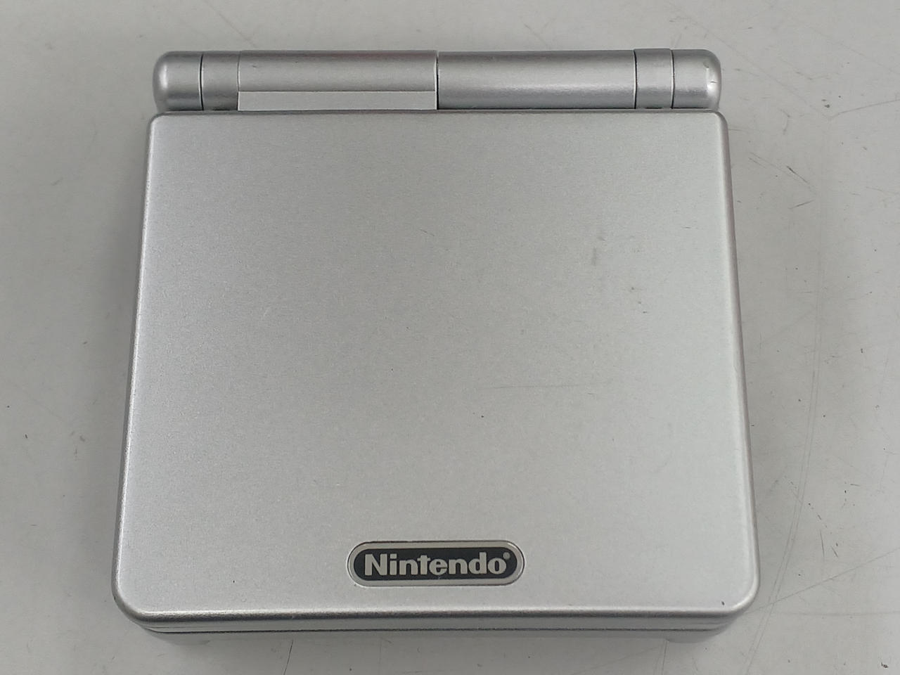 ※表面にキズ有。