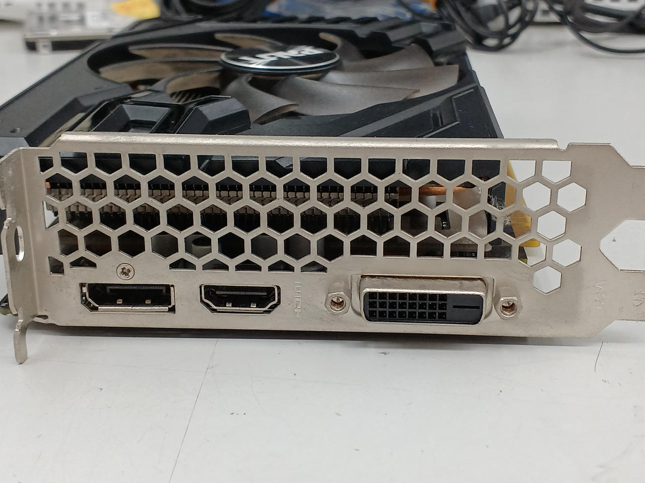 グラフィックボード・グラボ・ビデオカード PALIT 1660 super グラフィックボード・グラボ・ビデオカード palit 1660SUPER 6G