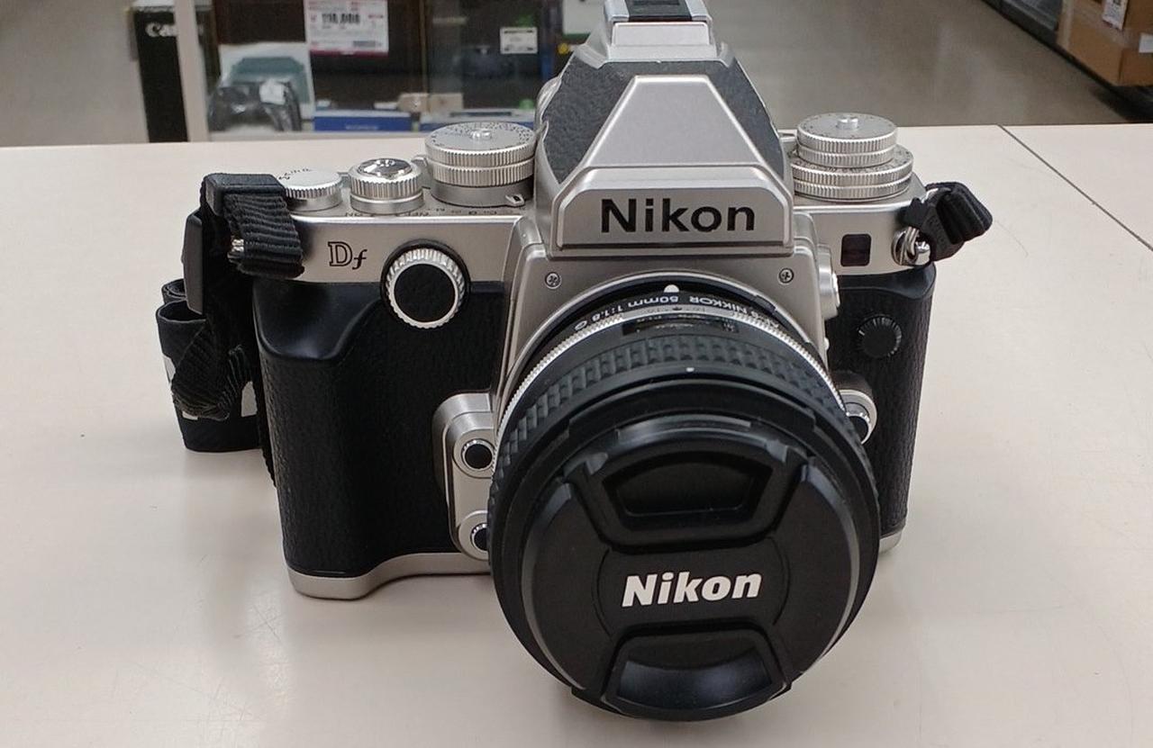 【仮出品|本掲載18:00〜】Nikon Df デジタル一眼レフカメラ 訳あり 仮出品|本掲載18:00〜】Nikon Df デジタル一眼レフカメラ 訳あり