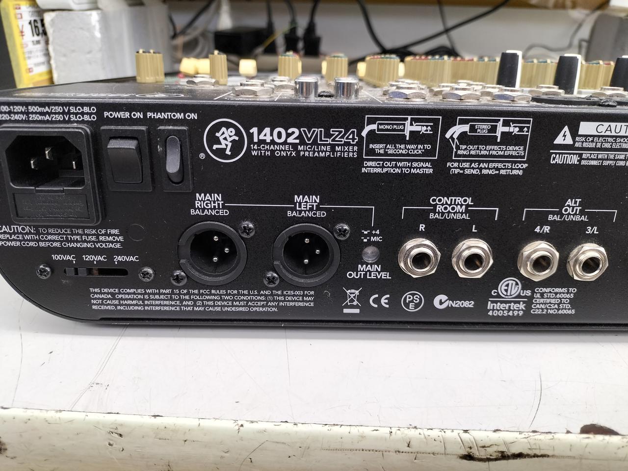 MACKIE マッキー 1402-VLZPRO アナログミキサー「ジャンク」 ジャンク] MACKIE 1402-VLZ PRO アナログミキサー