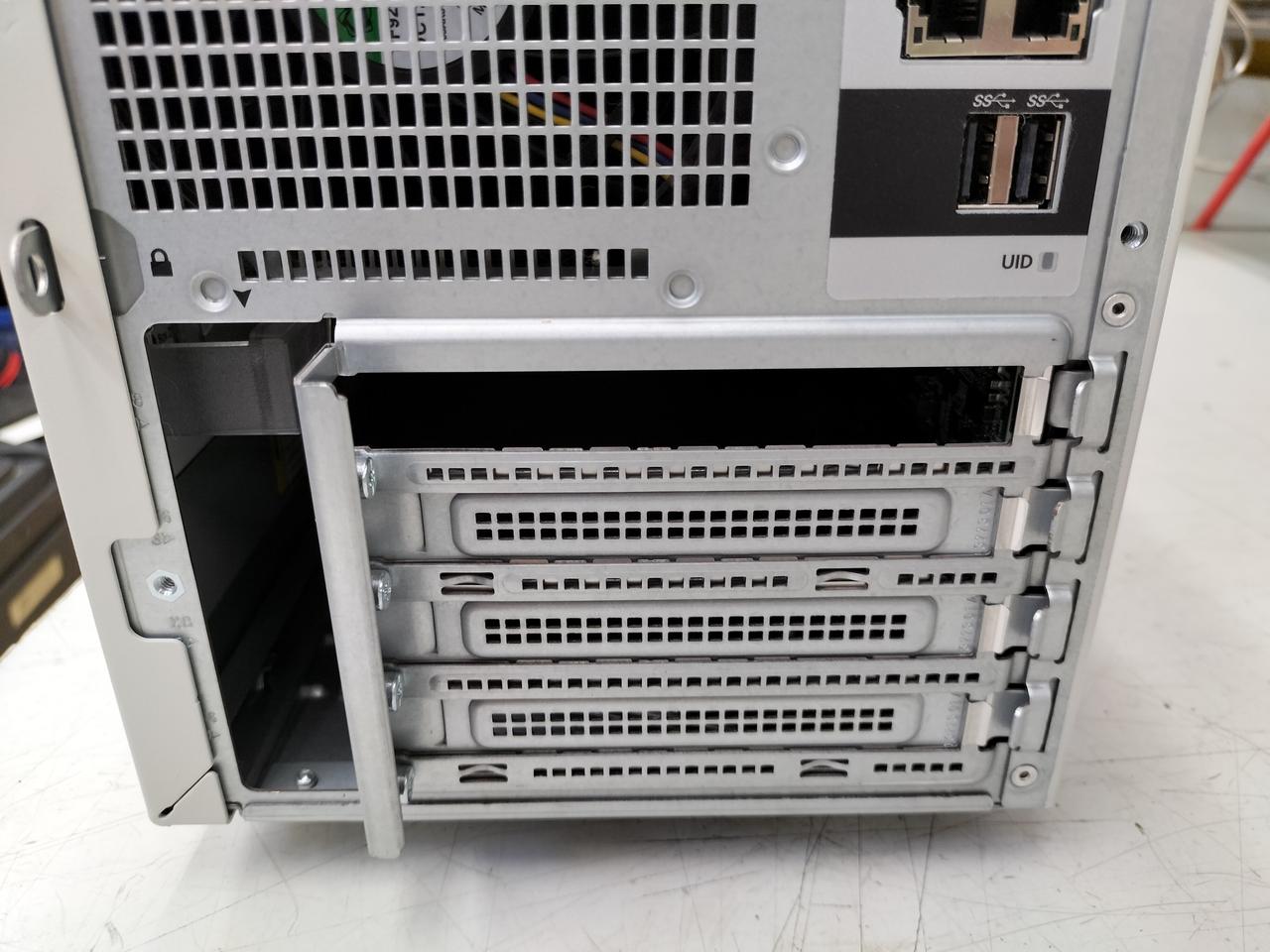 follifoliさん専用 NEC 省スペースタワー型サーバー ラインナップ: タワーサーバ | NEC