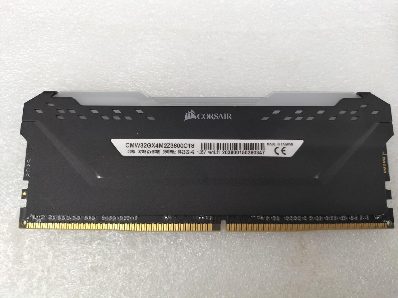 コルセア(CORSAIR)|DDR4 32GB(16GB×2)|【ハードオフ公式通販】オフ