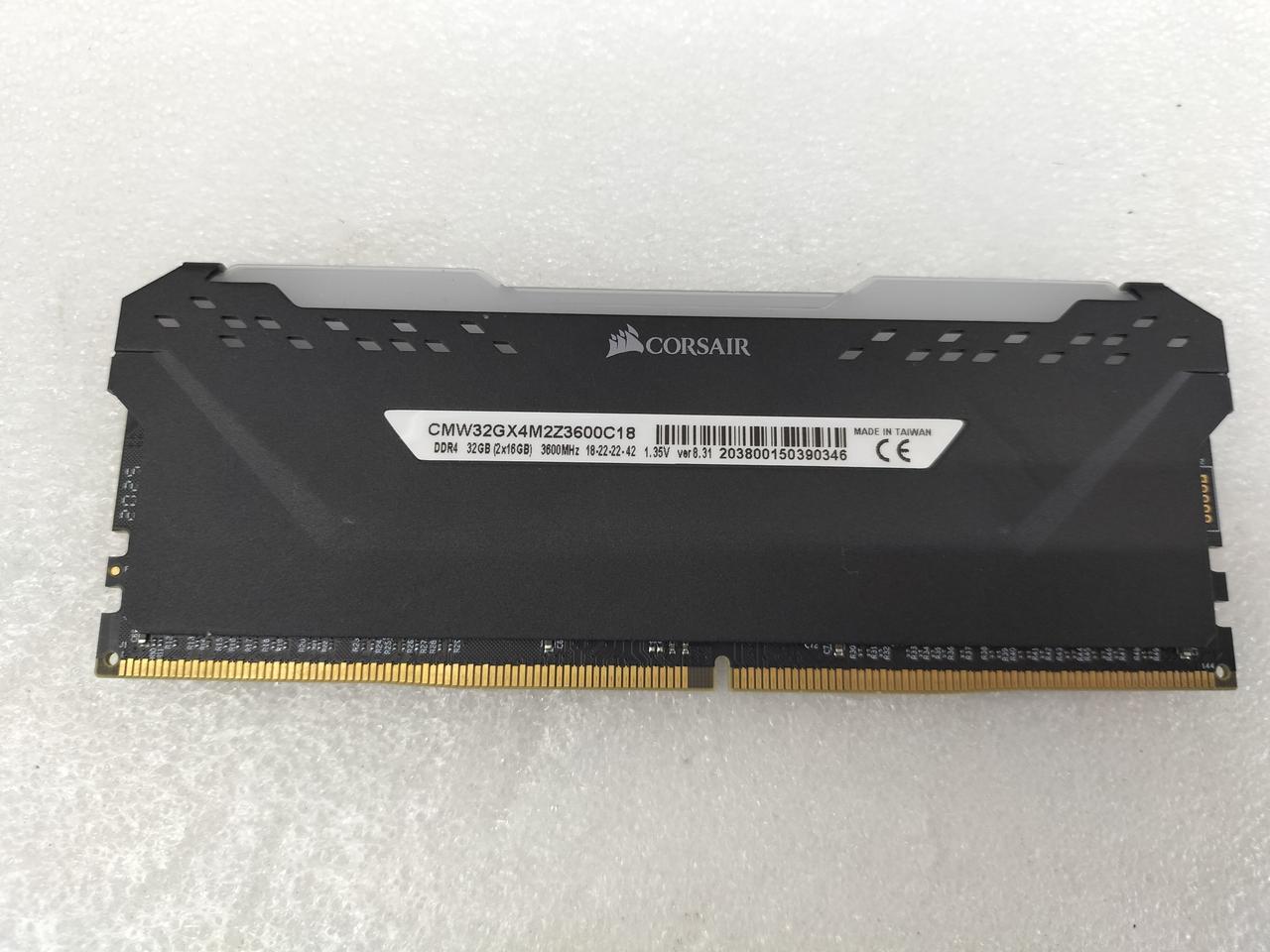 コルセア(CORSAIR)|DDR4 32GB(16GB×2)|【ハードオフ公式通販】オフ