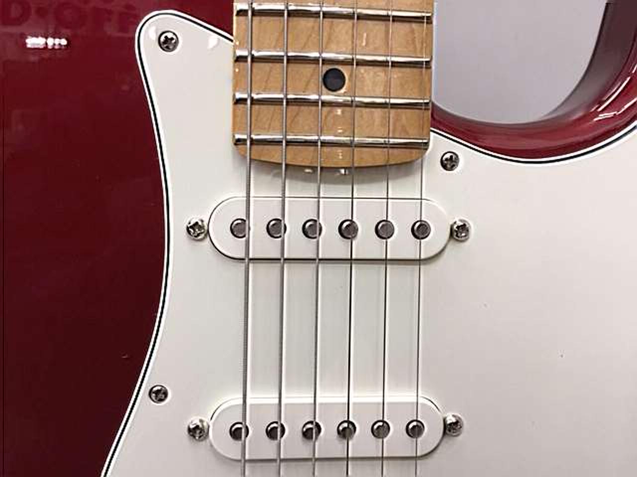 FENDER 型番：PLAYER STRATOCASTER ストラトキャスタータイプ