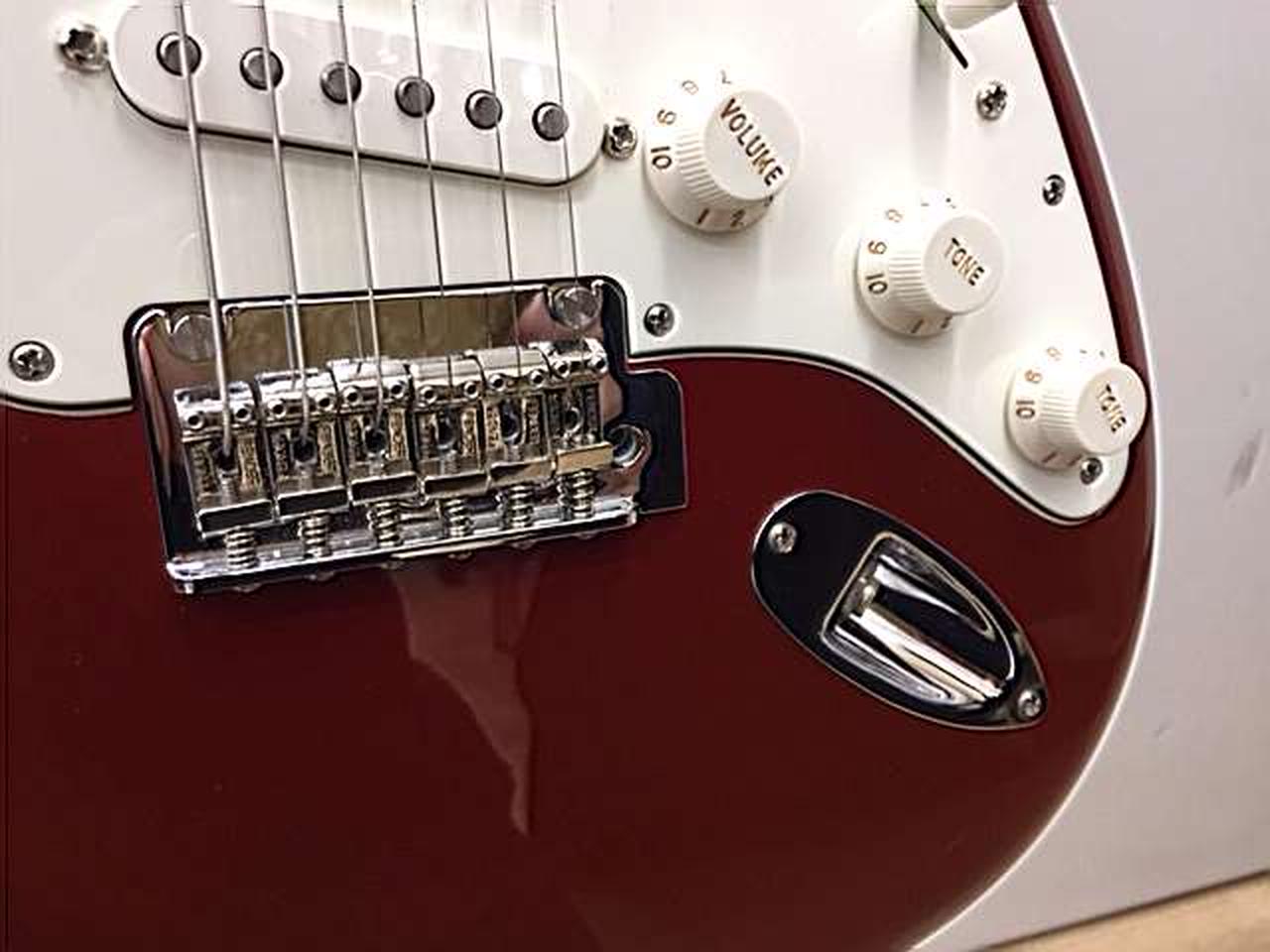 FENDER 型番：PLAYER STRATOCASTER ストラトキャスタータイプ