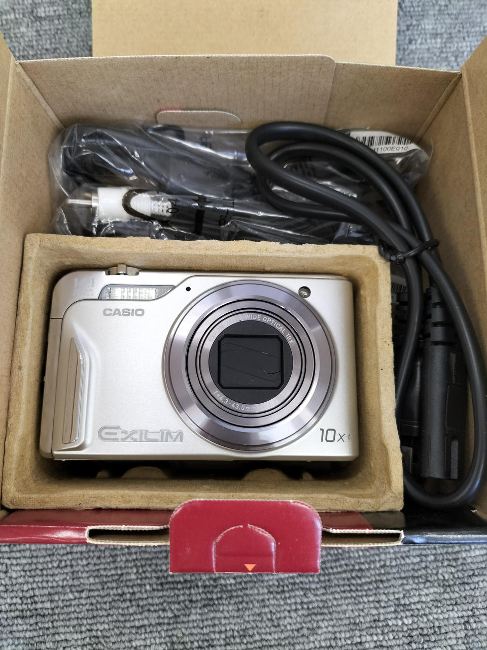 【ジャンク品】CASIO EX-H15 CASIO カシオ EXILIM エクシリム EX-H15 コンパクトデジタル