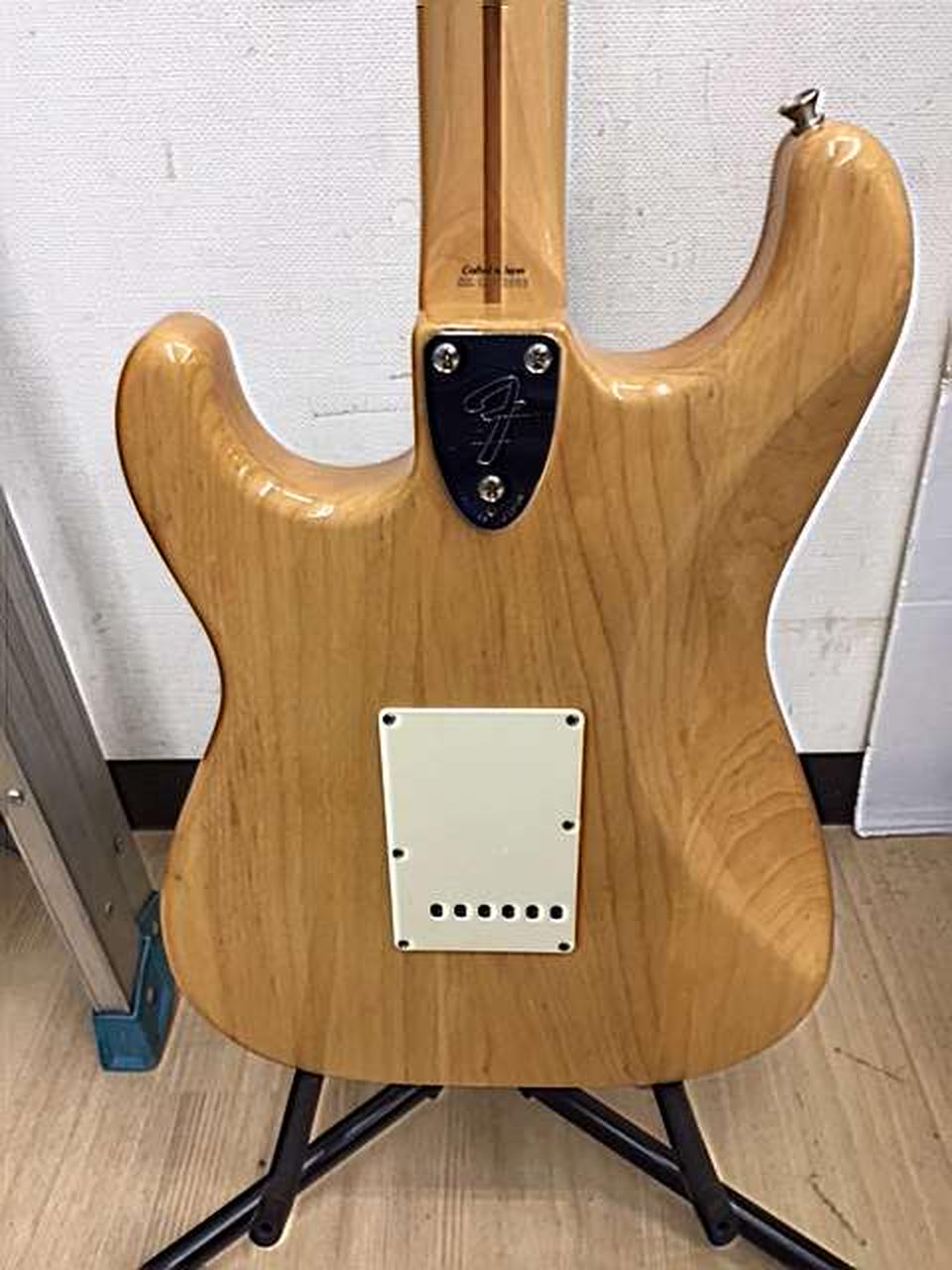 フェンダージャパン　ストラトキャスター 　STS−70 フェンダージャパン ストラトキャスター STS−70