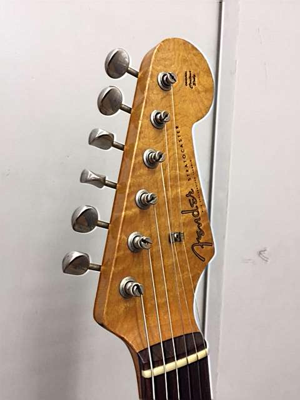 フェンダージャパン(FENDER JAPAN)|ストラトキャスタータイプ