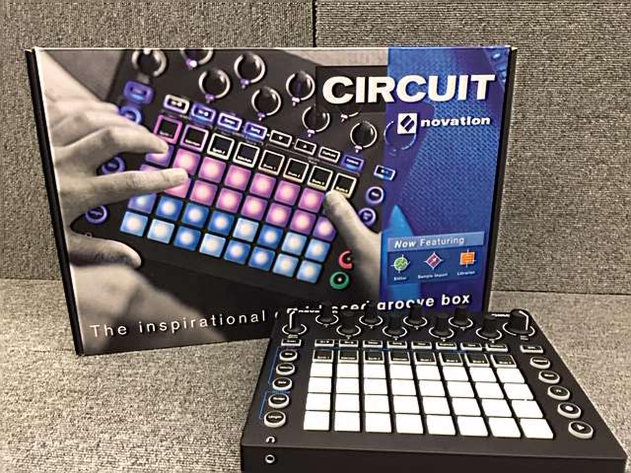 Novation Circuit + 専用UDGケース Novation Circuit + 専用UDGケース