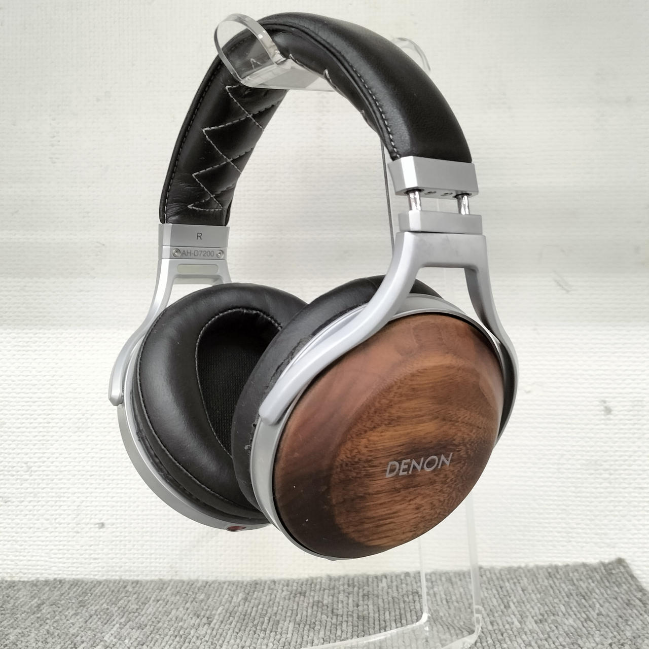 DENON 型番：AH-D7200 ヘッドホン