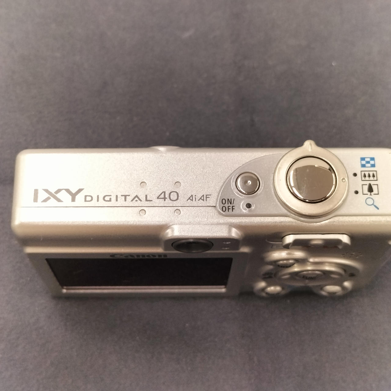 Canonキャノン IXY DIGITAL 40 【ジャンク品】 Canonキャノン IXY DIGITAL 40 【ジャンク品】 ジャンク Canon
