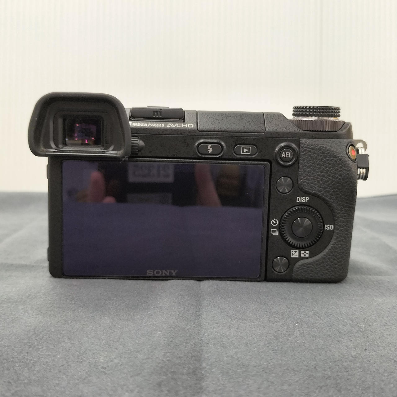 ★撮影枚数2,914枚・美品★ソニー SONY NEX-6 ボディ #19892 51vFFSFb0fL._UF1000,1000_QL80_.jpg