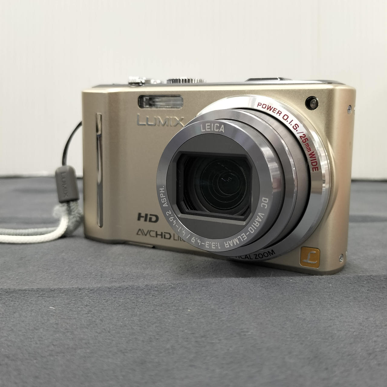 Panasonic DMC-TZ10 コンパクトデジタルカメラ Amazon | パナソニック デジタルカメラ ルミックス シルバー DMC