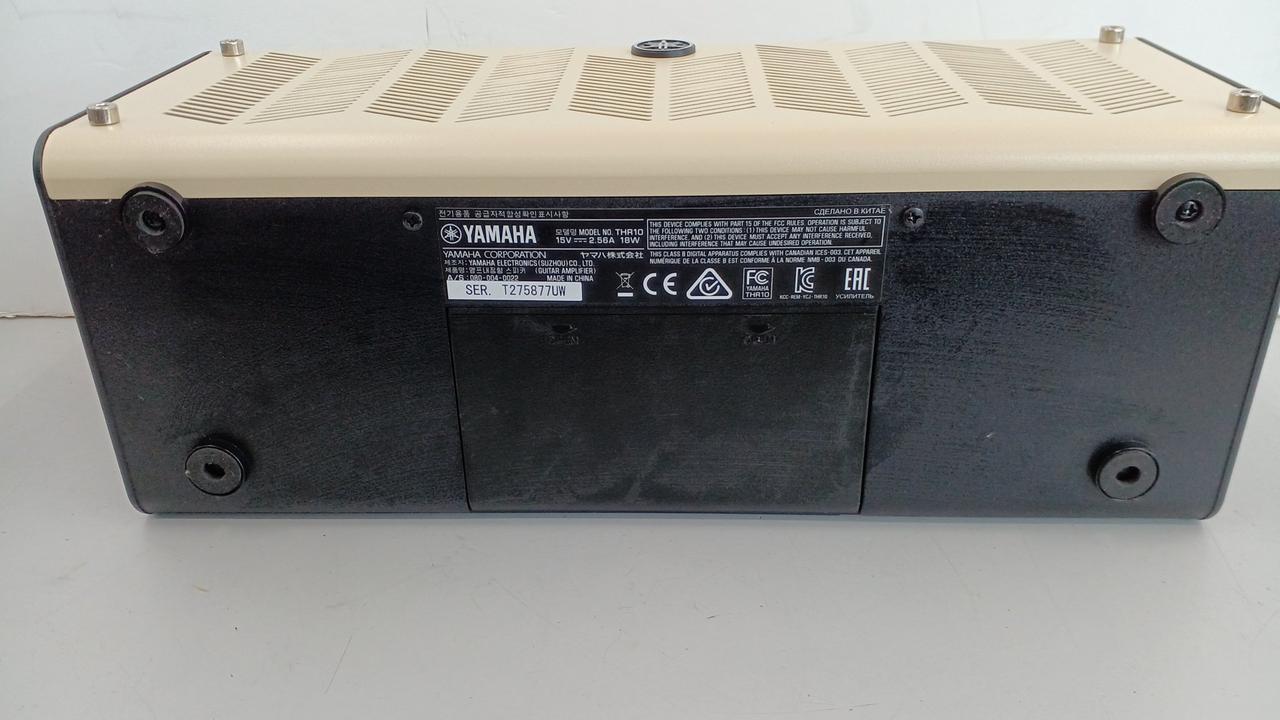 kuro　YAMAHA THR10 ギターアンプ　ジャンク品 Amazon.com: Yamaha THR10 ll Guitar Combo Amplifier : Musical