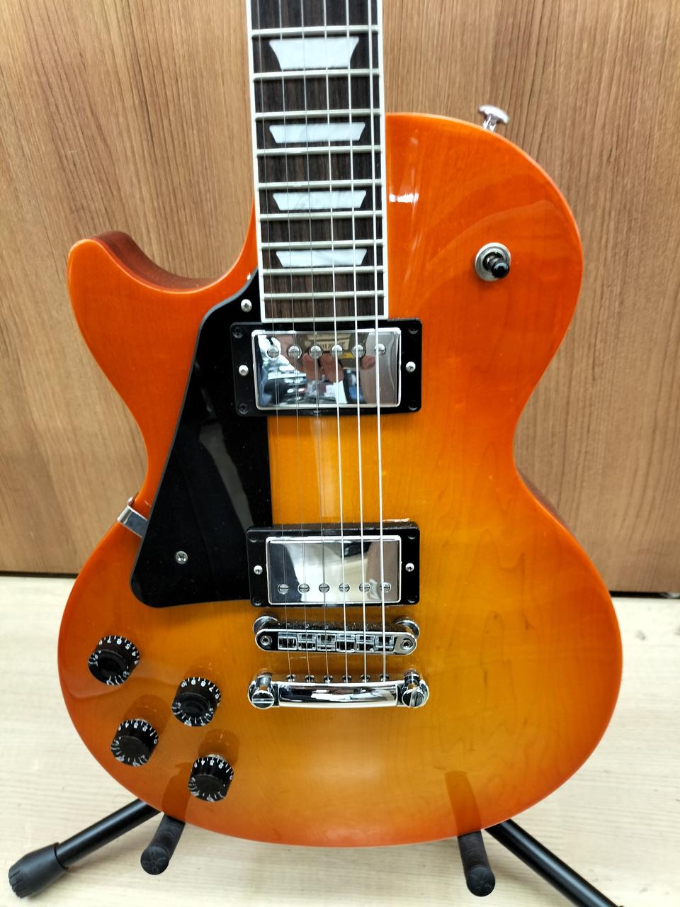 ❤️No,93 ❤️特殊加工 ブラックパイソン エレキギター ジョニーエレキギター,黒ハードウェア,スカル骨,mr,怖い