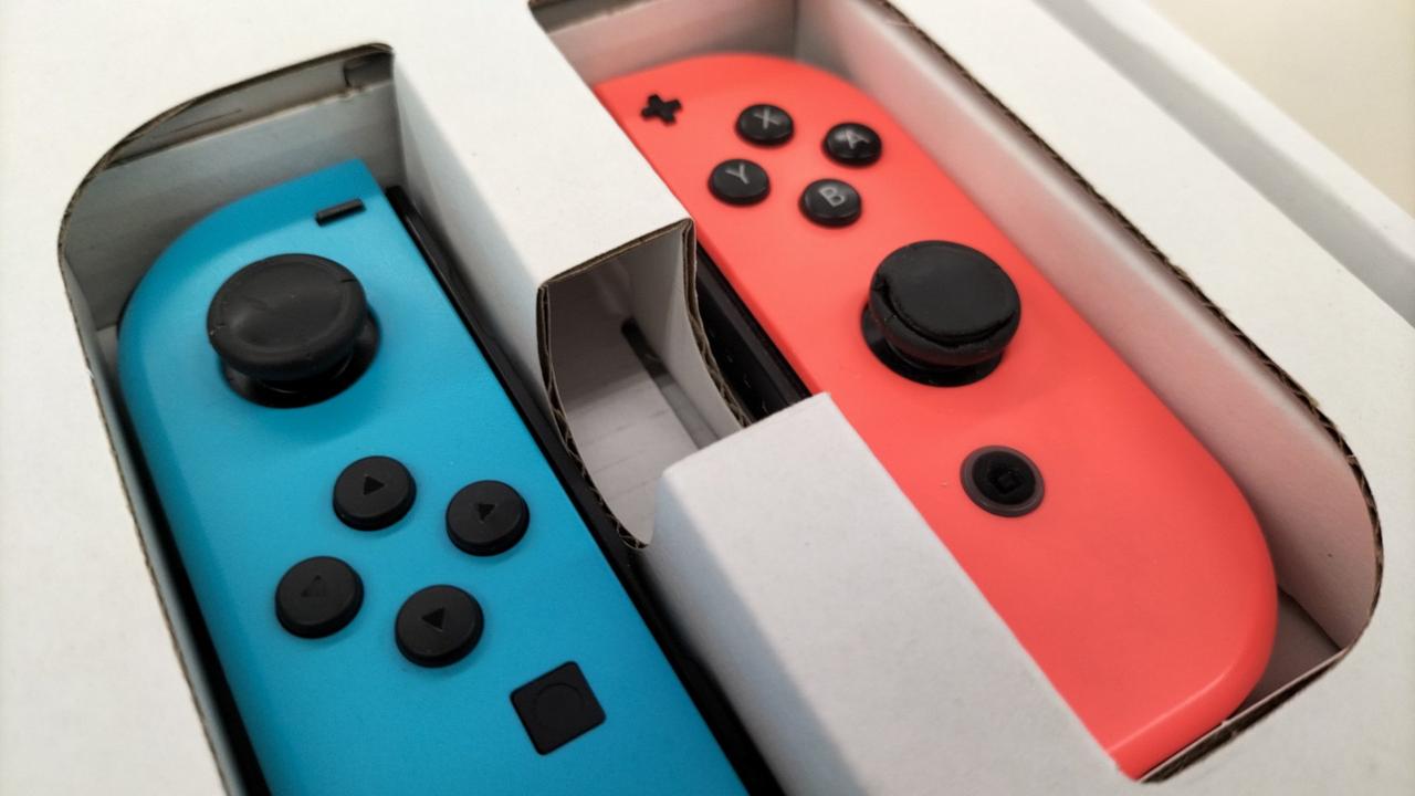 Nintendo Switch - 任天堂Switch    美品　付属品完備　店舗印有り Nintendo Switch スイッチ 有機ELモデル ホワイト 本体 店舗印