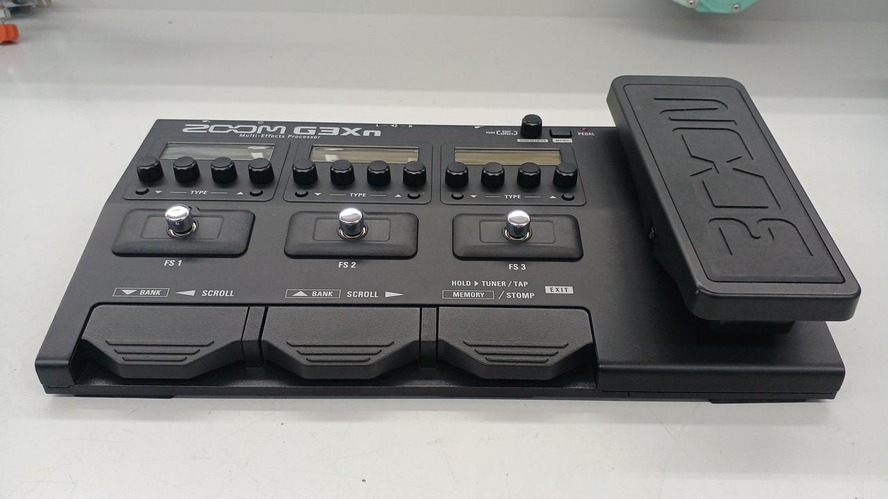 ZOOM|マルチエフェクター|【ハードオフ公式通販】オフモール
