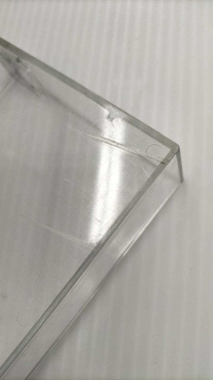 えぐれています