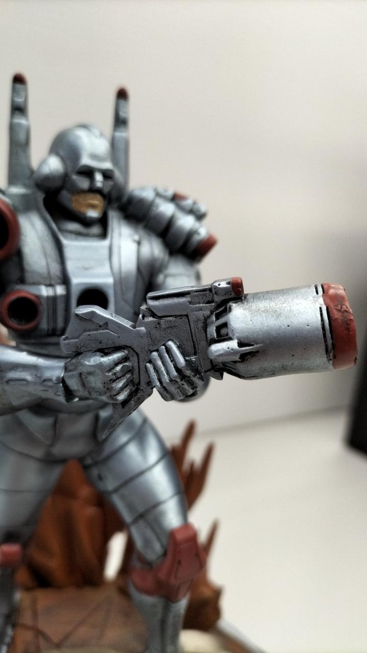 一部破損による接着あり。