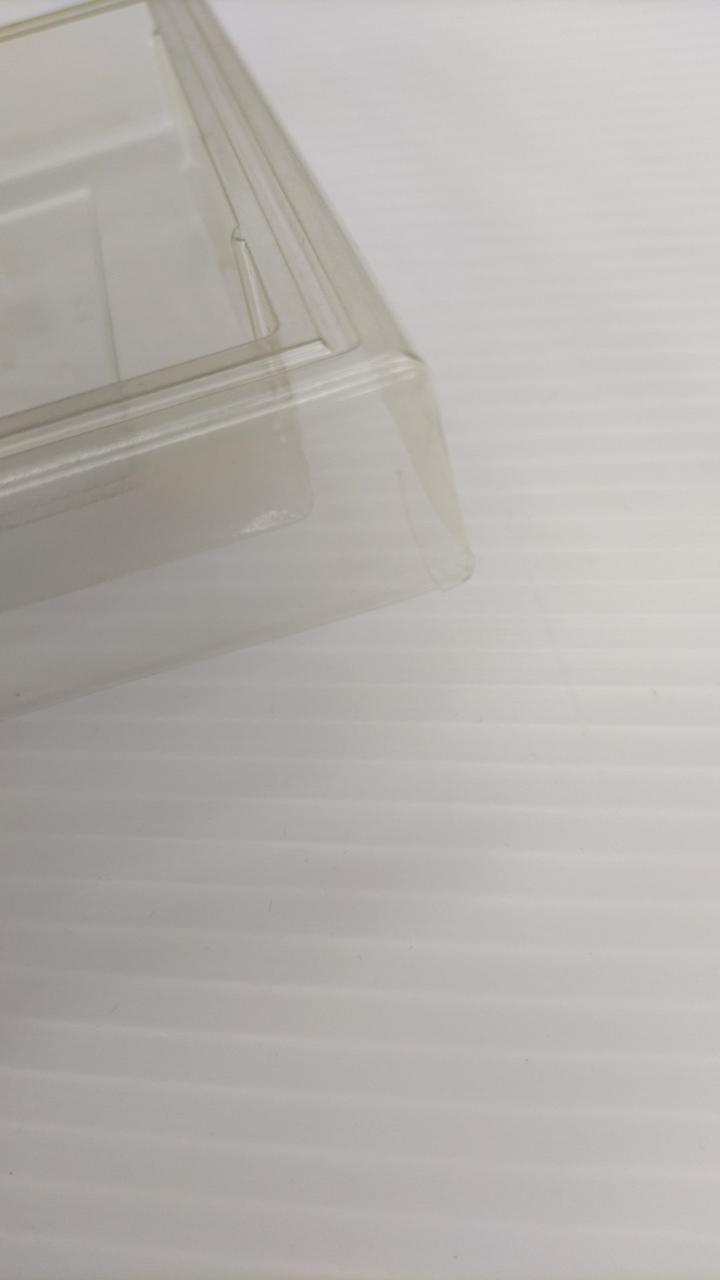 割れがあります。