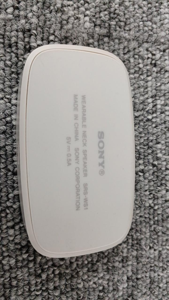 【新品未開封】【24時間以内発送】 SONYウェアラブルネックスピーカー Amazon.co.jp: ソニー(SONY) ウェアラブルネックスピーカー